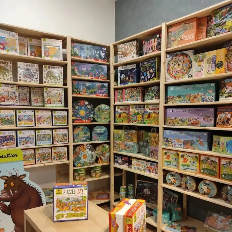 La Caja Mágica Toys